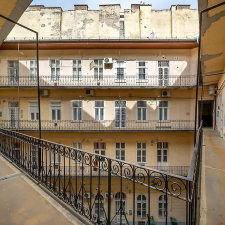 Oktogon Four Residence بودابست المظهر الخارجي الصورة