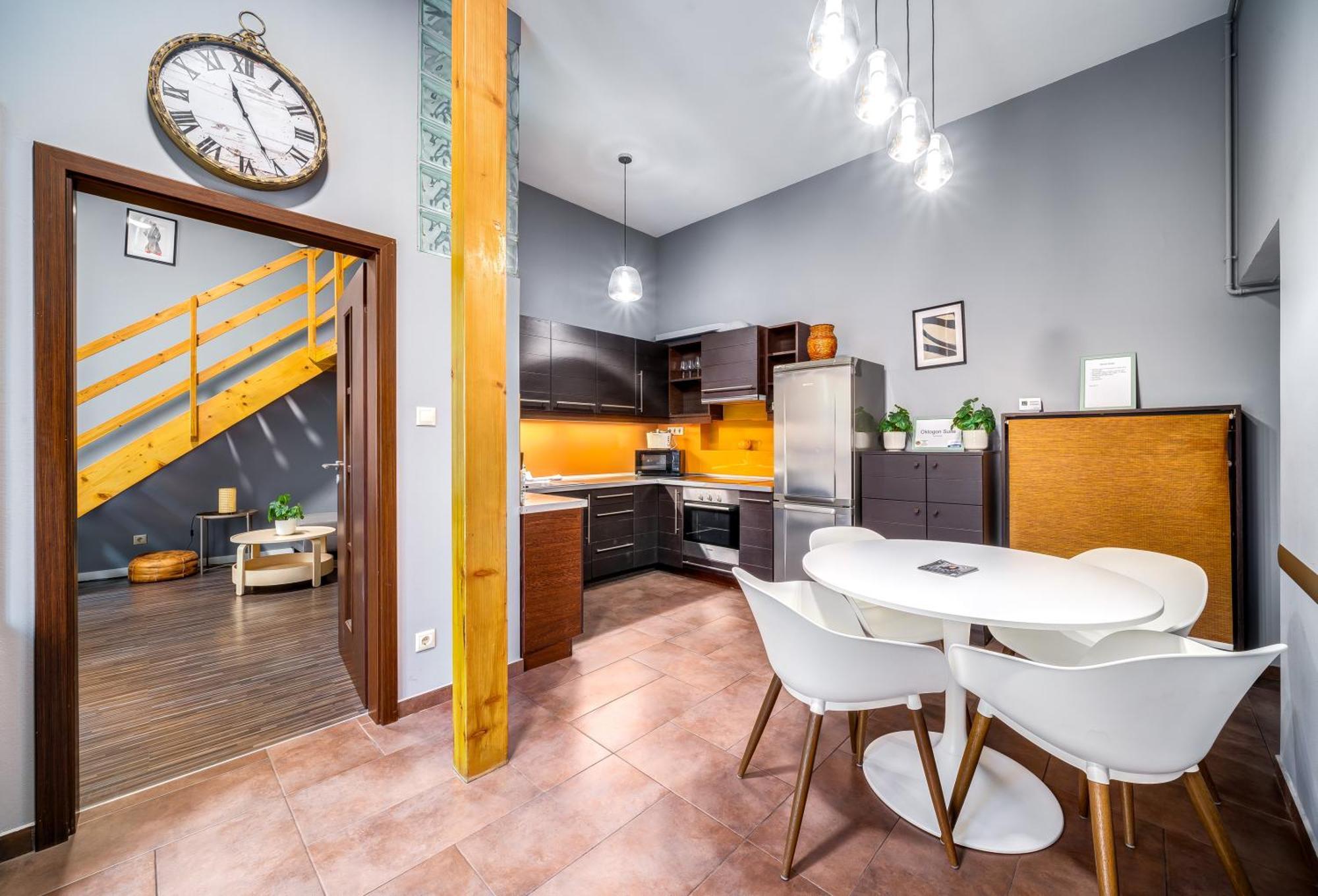 Oktogon Four Residence بودابست المظهر الخارجي الصورة